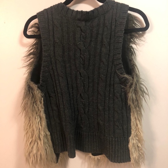 Jessica Simpson Grey Shag Faux Fur Vest - Picture 2 of 4